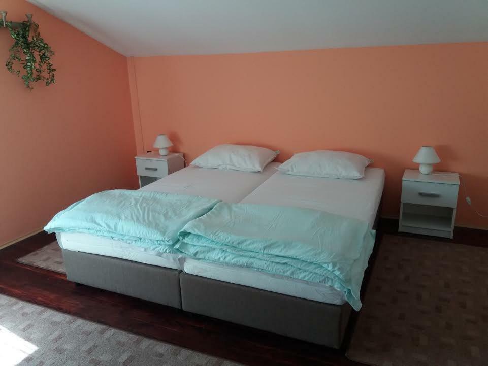 Apartmani Kristanic Karlovac Exterior photo